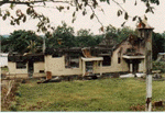 gereja2.jpg (15743 bytes)